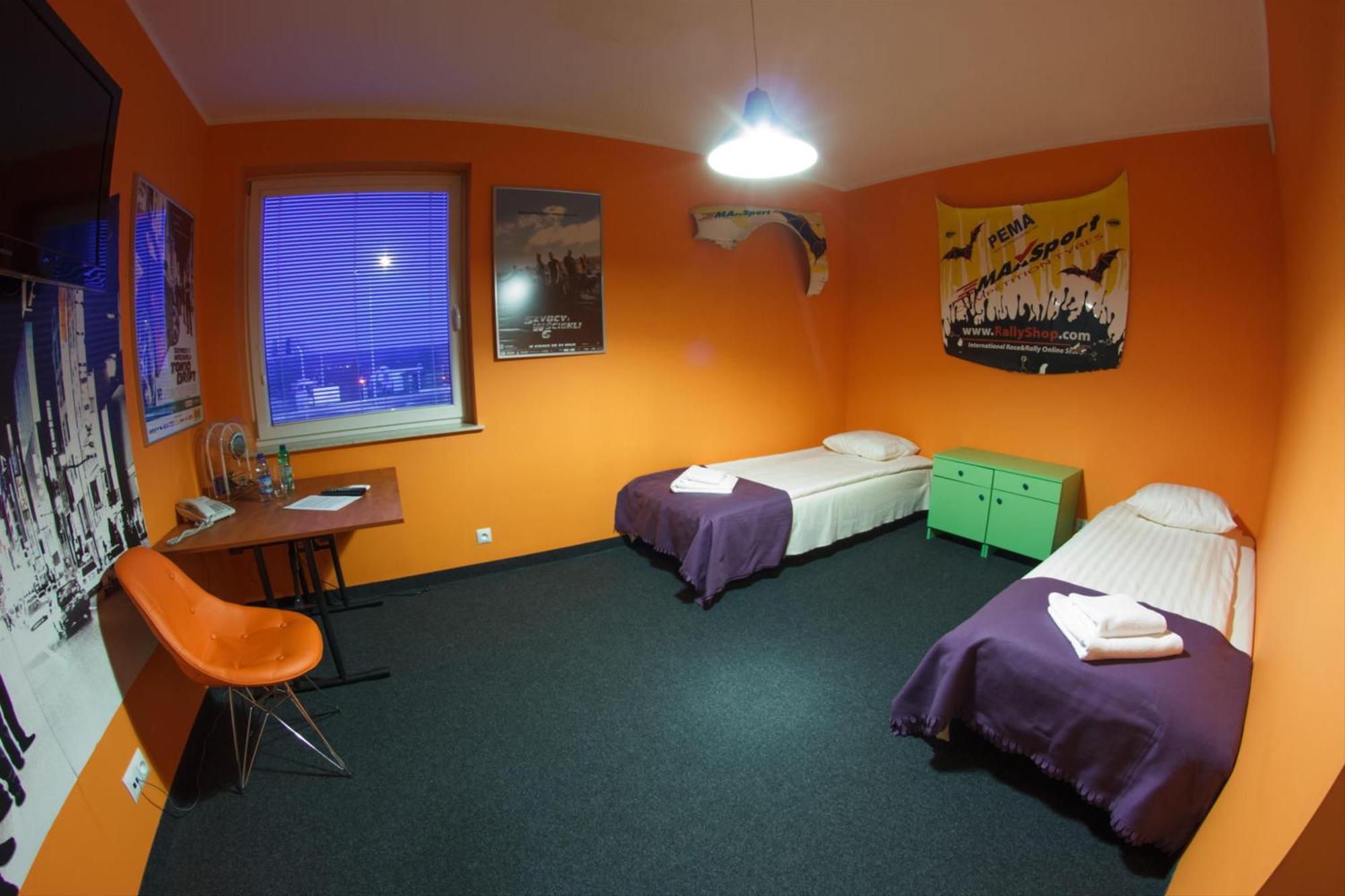 Garagehotel Włocławek Camera foto