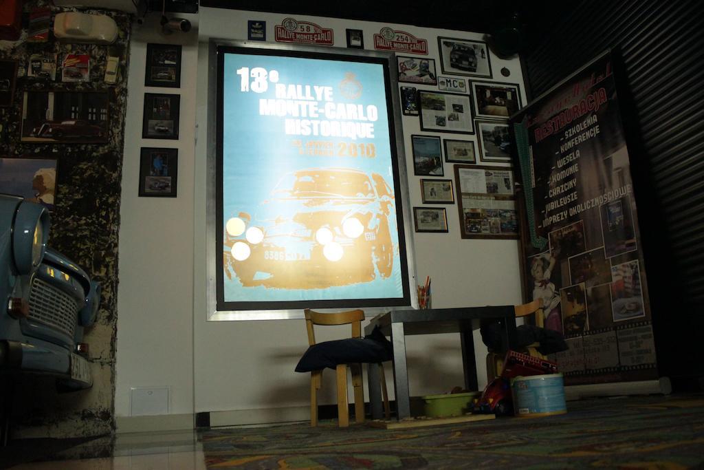 Garagehotel Włocławek Esterno foto